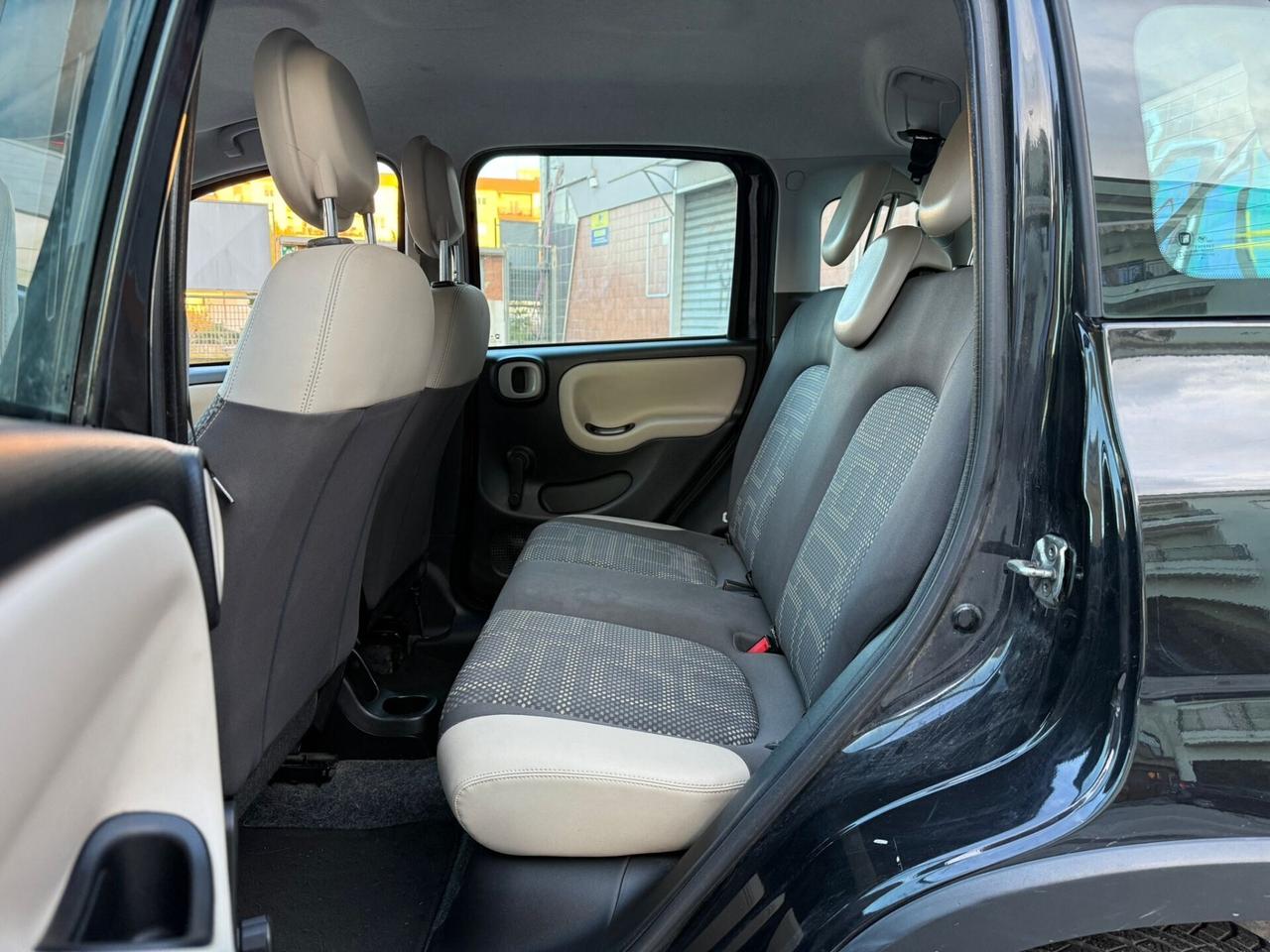 Fiat Panda 900 TwinAir Natural Power Trekking Full 2015