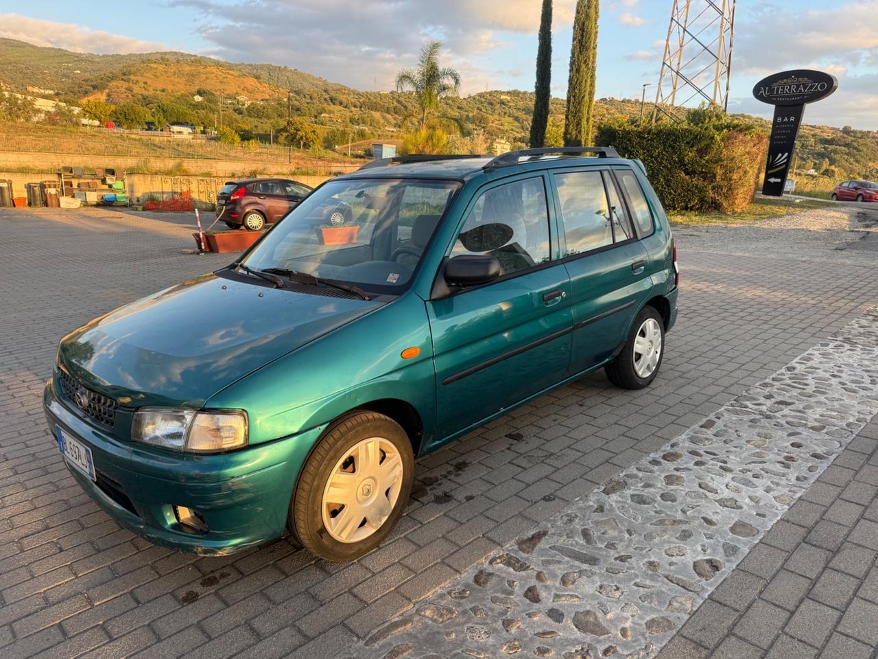 Mazda Demio 1.3i 16V cat GLX 75