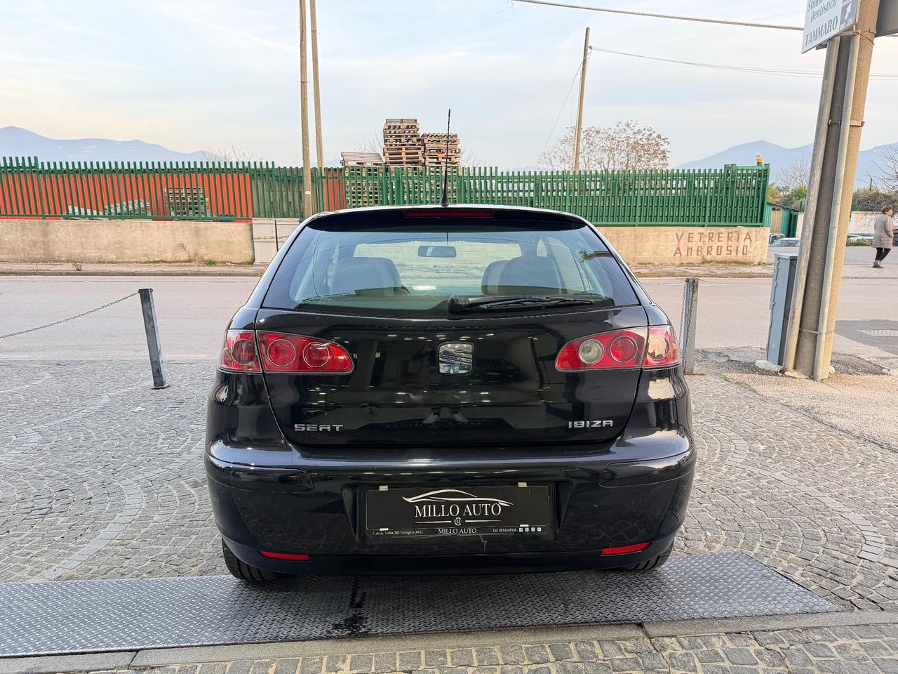 Seat Ibiza 1.2 12V 3p. Stella 33.000KM