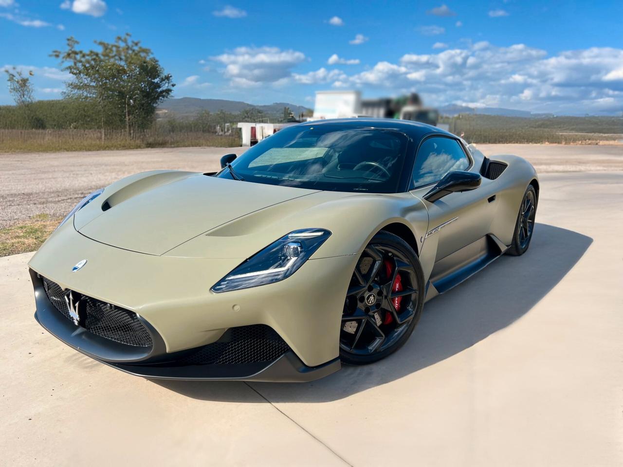 Maserati MC20