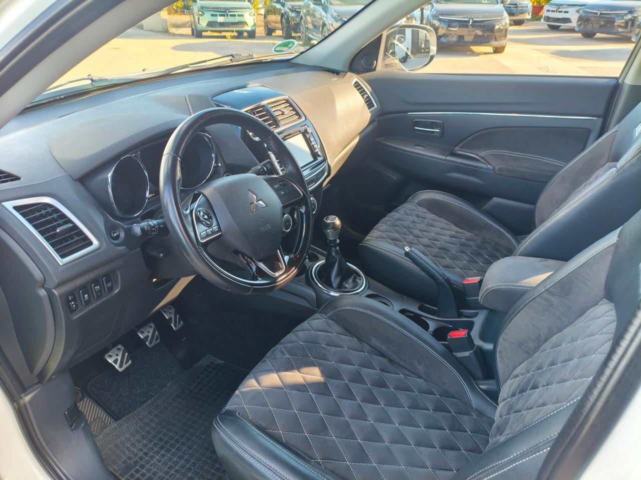 Mitsubishi ASX 1.6 DI-D 114 CV 2WD Instyle Panoramic