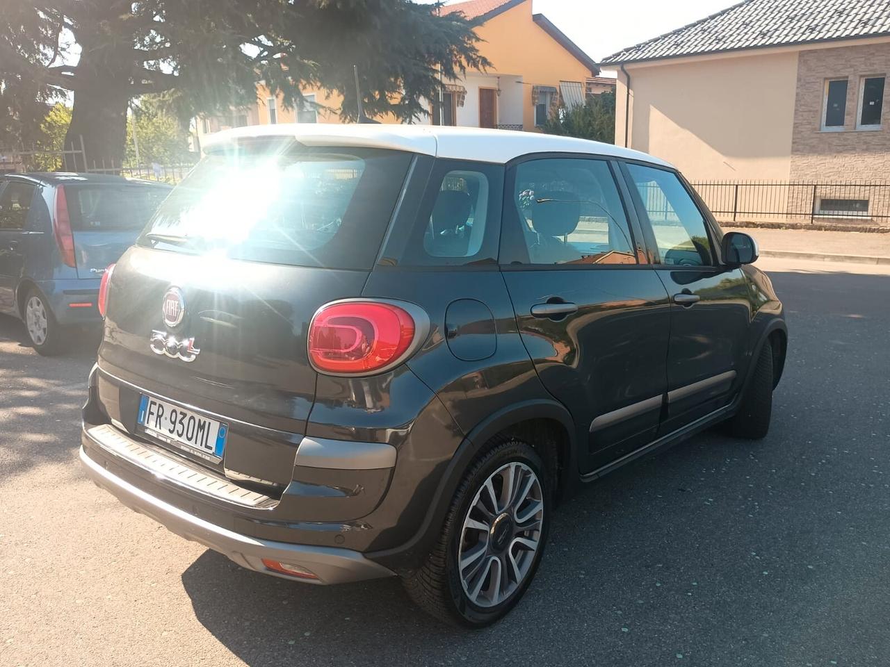 Fiat 500L 1.6 Multijet 120 CV Mirror