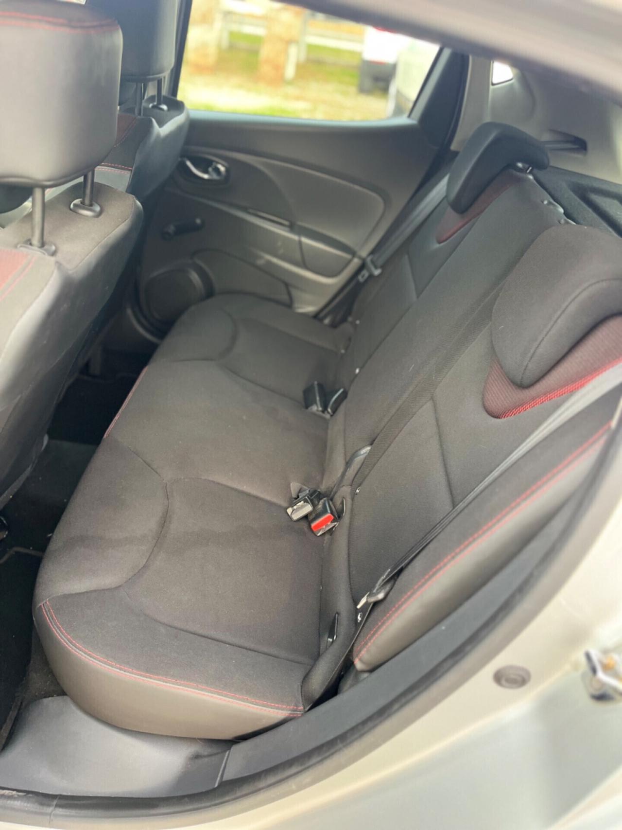 Renault Clio 1.5 Diesel 75CV 5 porte 2015 PERFETTA