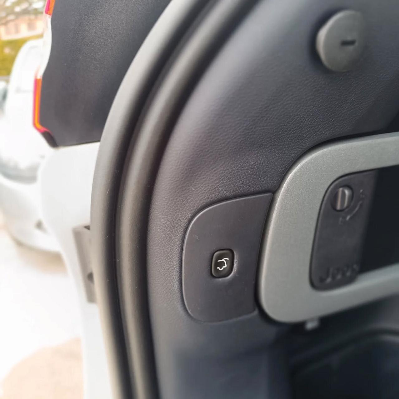 Jeep Cherokee NAVI TETTO STRAFULL