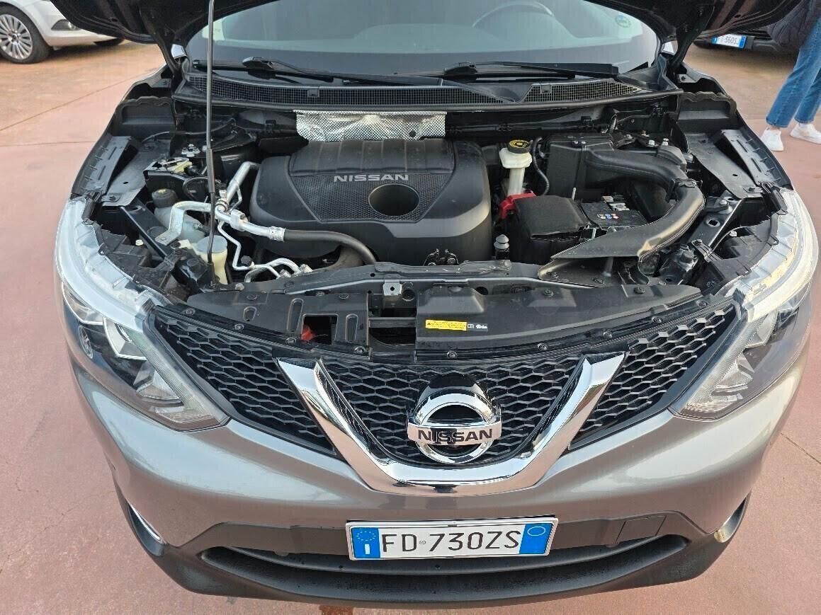 Nissan Qashqai 1.5 dCi N-Connecta