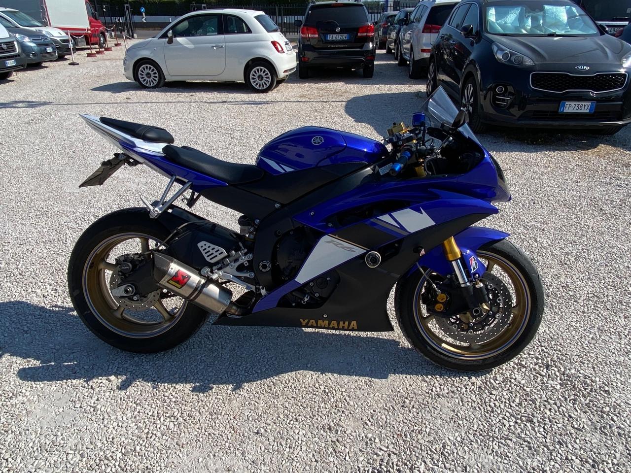 Yamaha YZF R6 DA COLLEZIONE