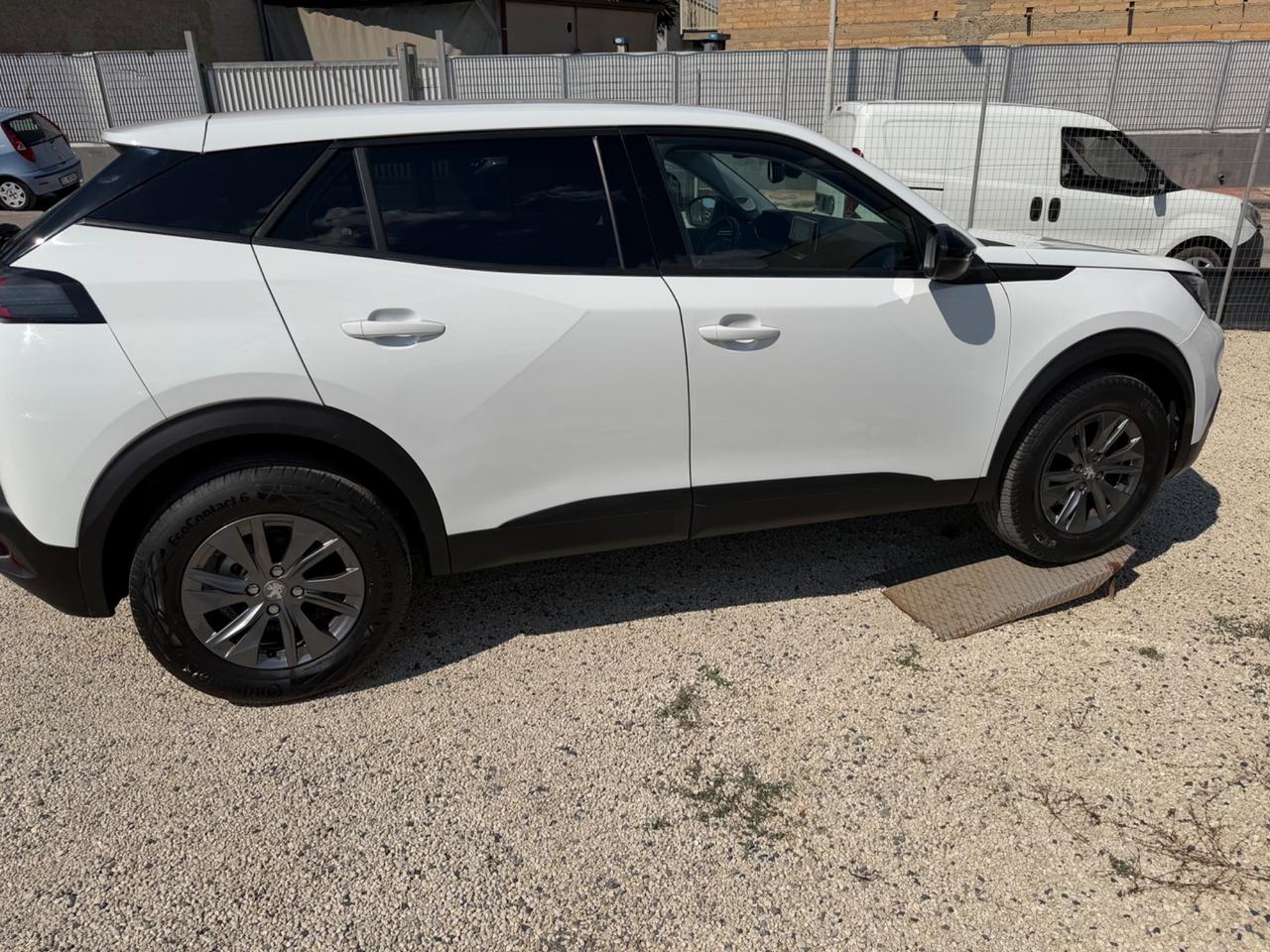 Peugeot 2008 BlueHDi 130 S&S EAT8 Allure