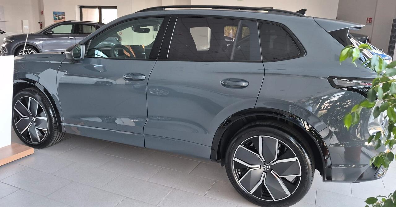 Volkswagen Tiguan 1.5 eTSI 150 CV ACT DSG R-Line
