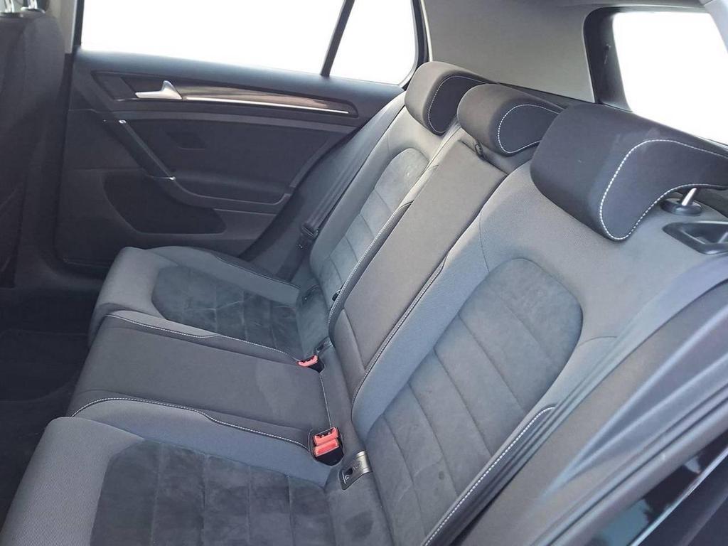 Volkswagen Golf 1.6 TDI BlueMotion Highline Executive