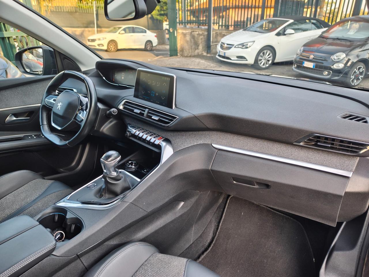 Peugeot 3008 BlueHDi 130 S&S Crossway