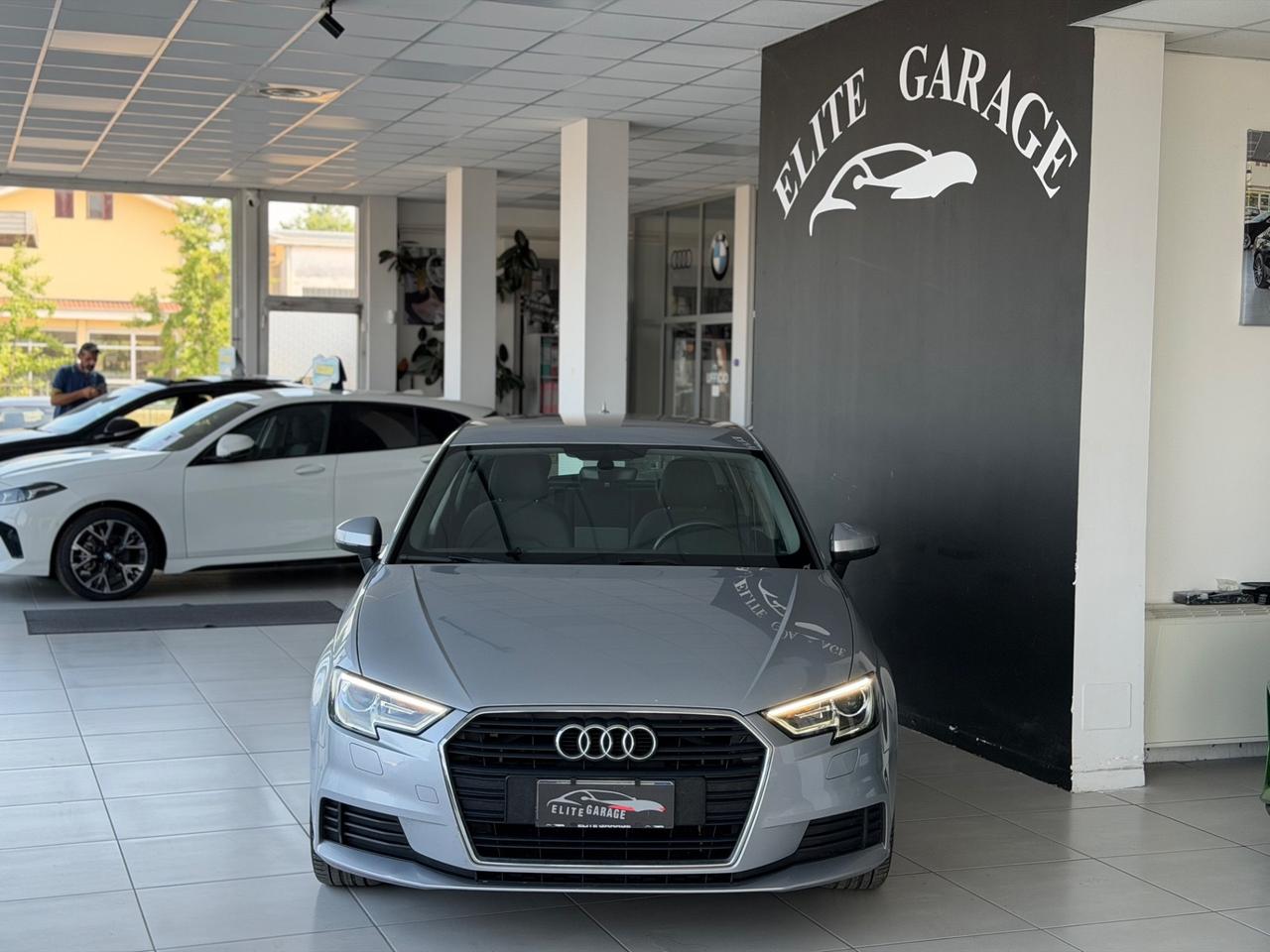 Audi A3 1.6 TDI 116 CV Sport Ultra euro6 Restiling