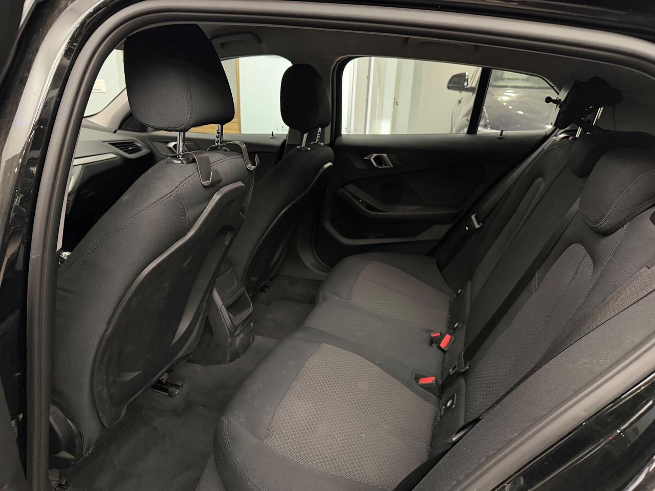 Bmw 116 116d 5p. Msport