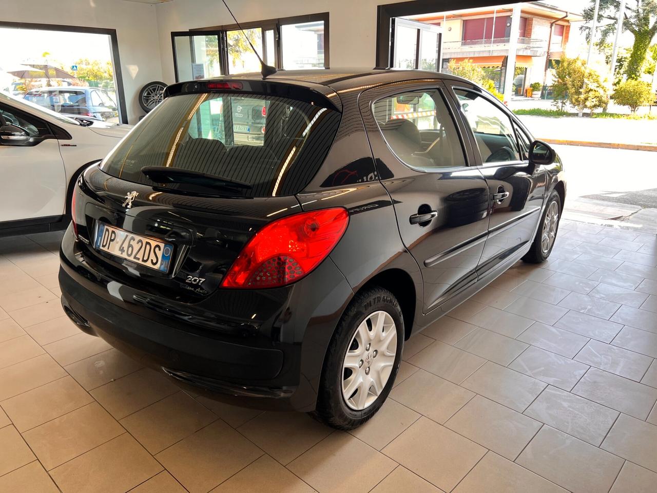 Peugeot 207 1.4 HDi 70CV 5p. XS