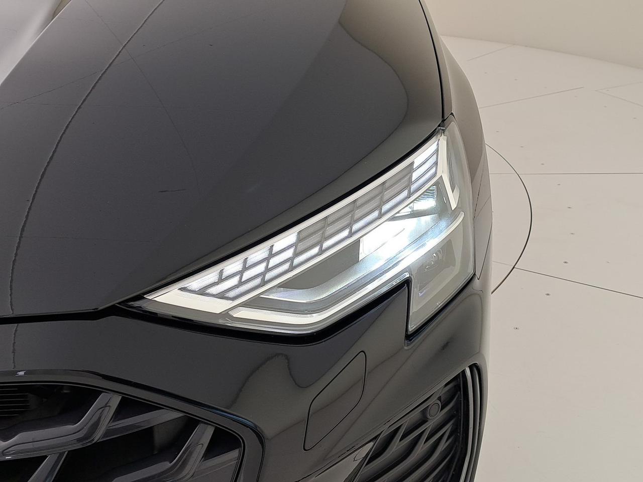 Audi A3 sportback 2.0 tdi s line edition 150cv s-tronic