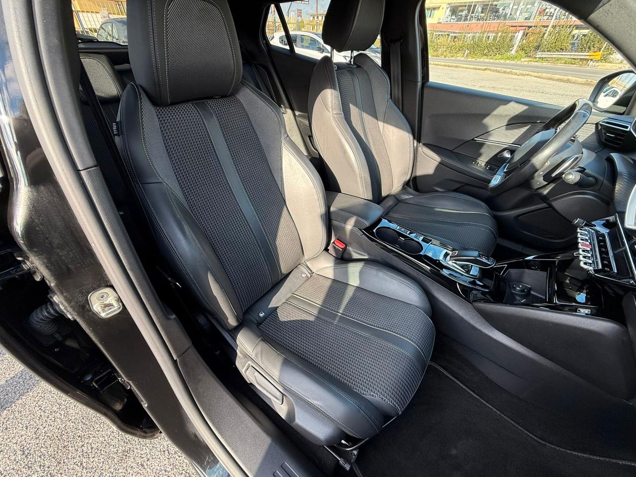 PEUGEOT 2008 GT-LINE 1.5BlueHDI 130CV EAT8 EURO6D