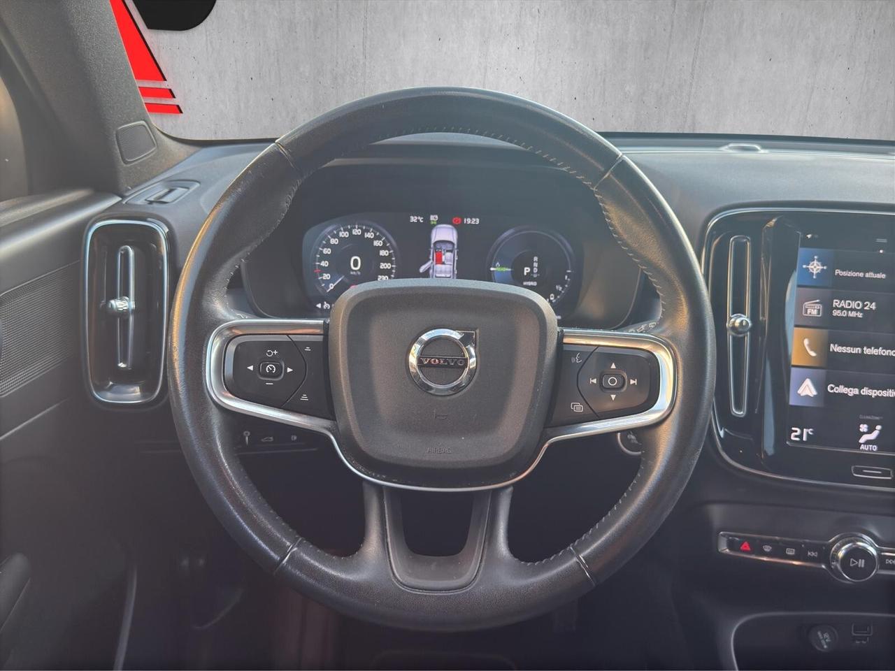 Volvo XC40 T5 Recharge Plug-in Hybrid Inscription