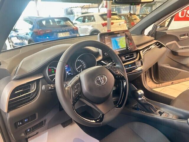 Toyota C-HR 1.8 Hybrid E-CVT Business