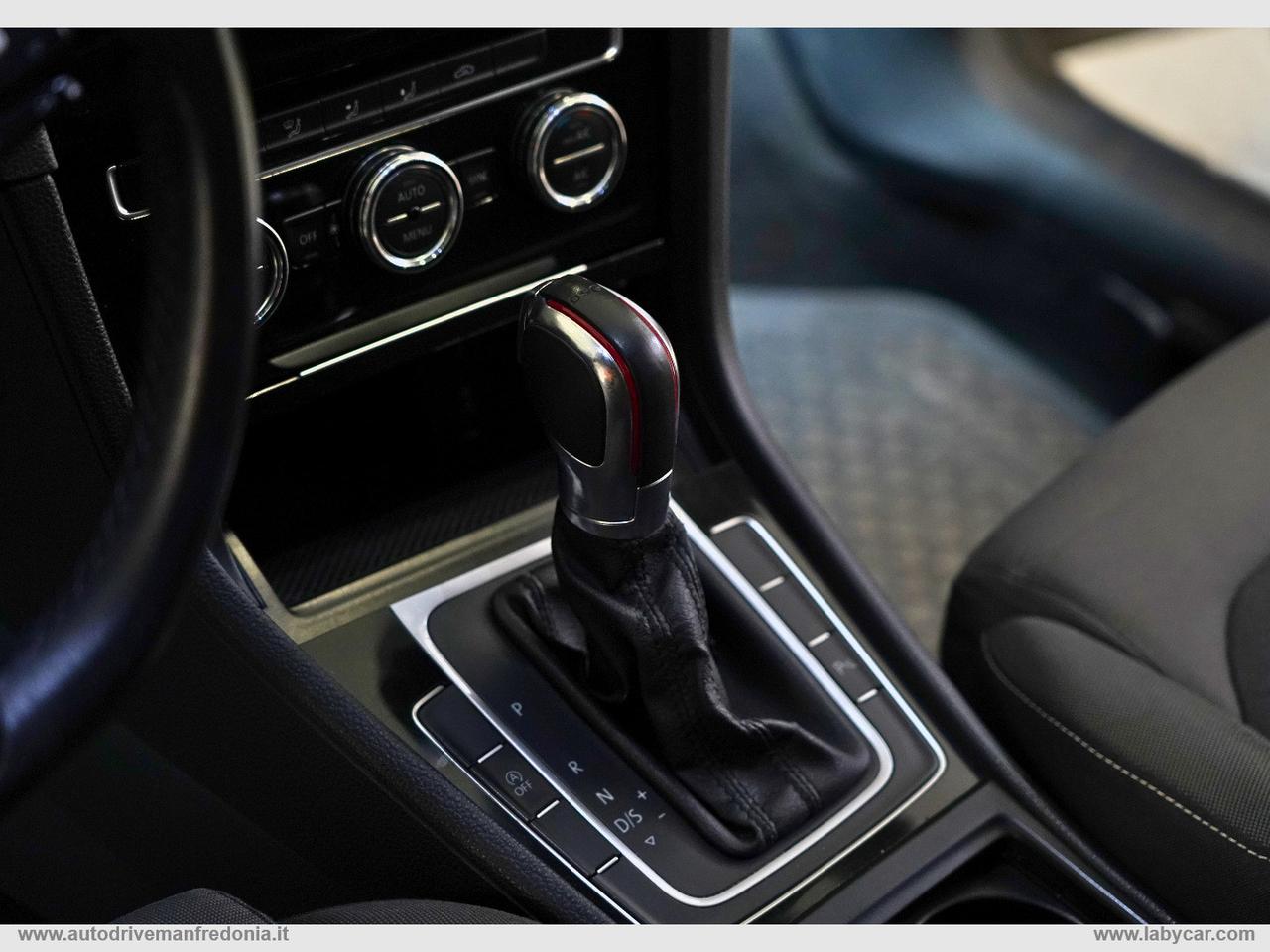 VOLKSWAGEN Golf Variant 2.0 TDI DSG Highline