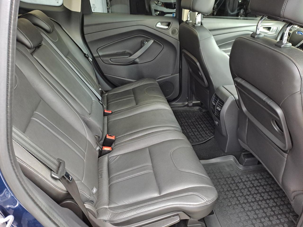 Ford Kuga 2.0 TDCI 140CV 4WD Titanium - PANORAMA