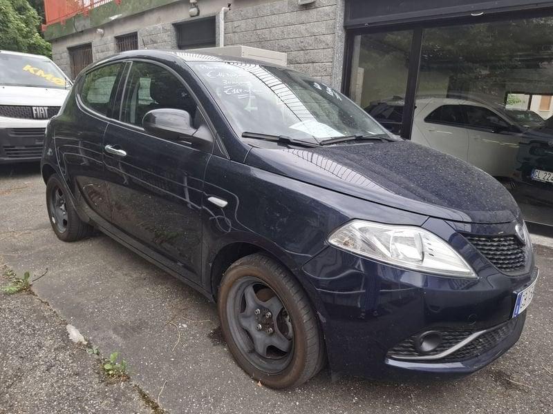 Lancia Ypsilon III 2015 1.2 Gold s&s 69cv my19