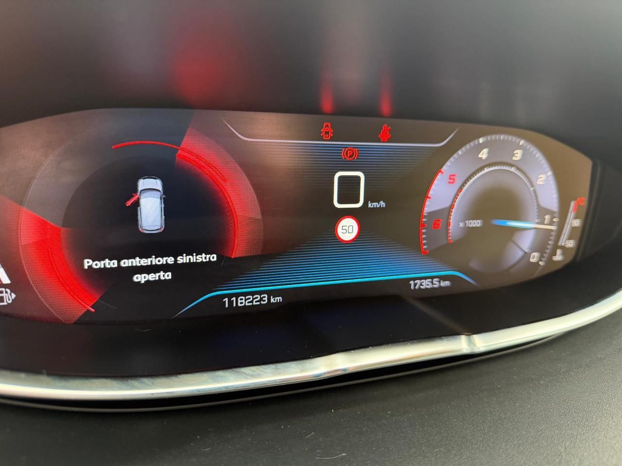 Peugeot 3008 1.5 BlueHDi *TAGLIANDATA*