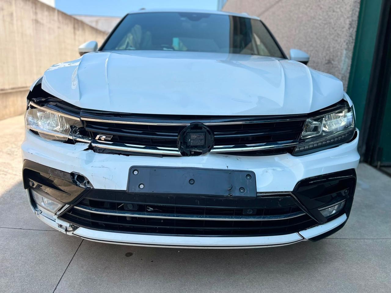 Volkswagen Tiguan 2.0 BiTDI SCR DSG 4MOTION Advanced R-Line BMT