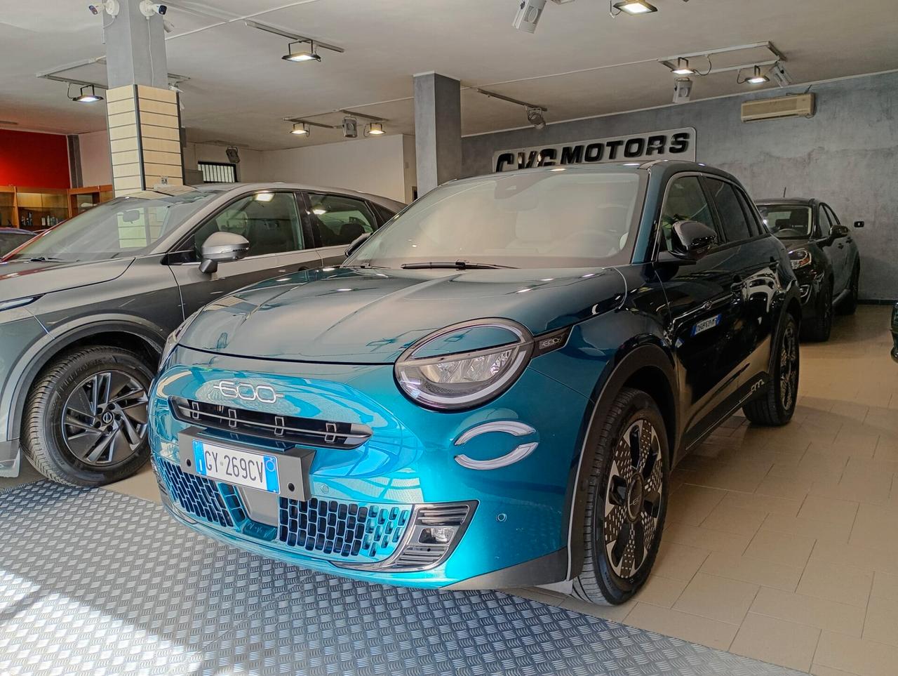 FIAT 600 HYBRID 136CV AUTOMATICA LA PRIMA – 23.000 KM – FULL OPTIONAL