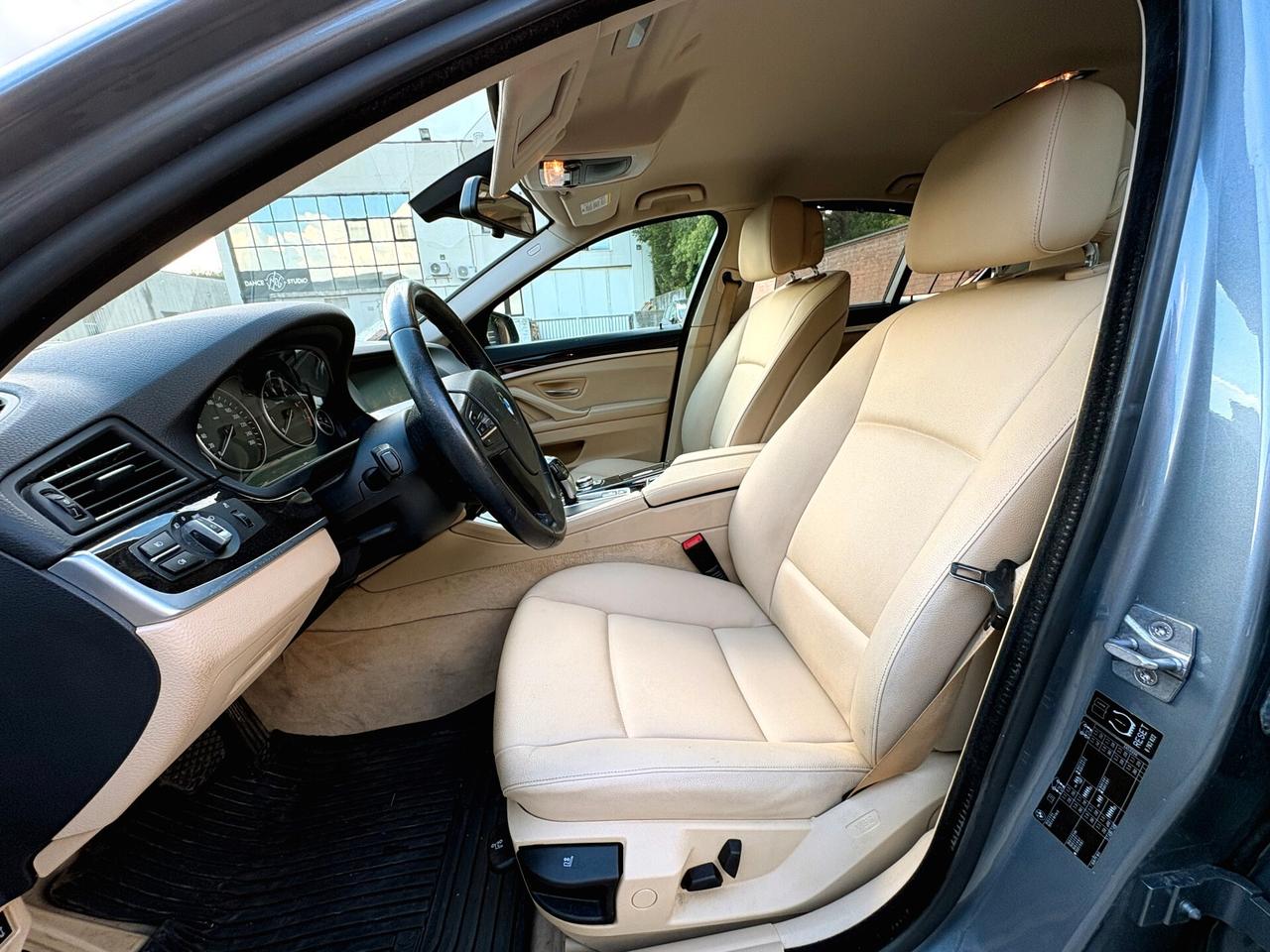 BMW 523 aut.(benzina)-BERLINA- 91500km -FULL-2010
