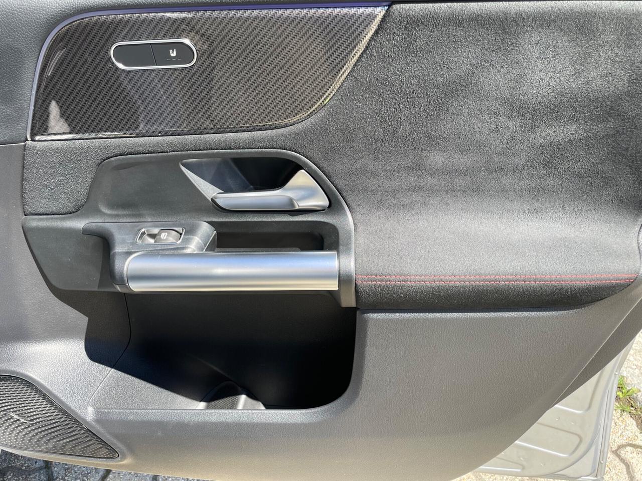 Mercedes-benz B 180d Premium Amg