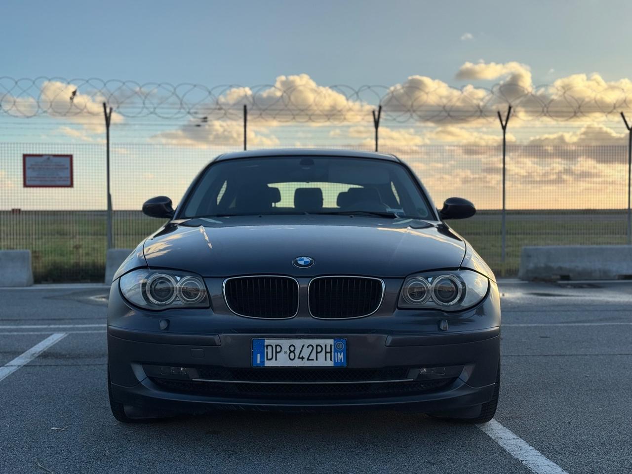 BMW 118i BENZINA FUTURA 2008 12 MESI DI GARANZIA