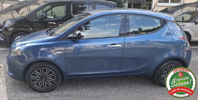 LANCIA Ypsilon 1.0 FireFly 5 porte S&S Hybrid Gold UN.PROP.