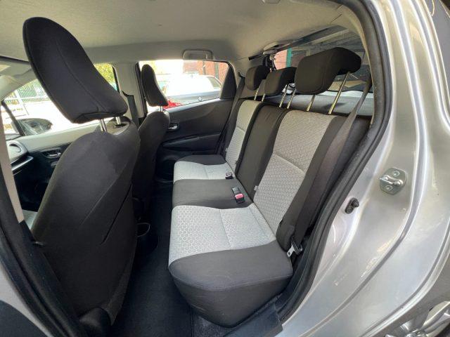 TOYOTA Yaris Neopatentati Lounge