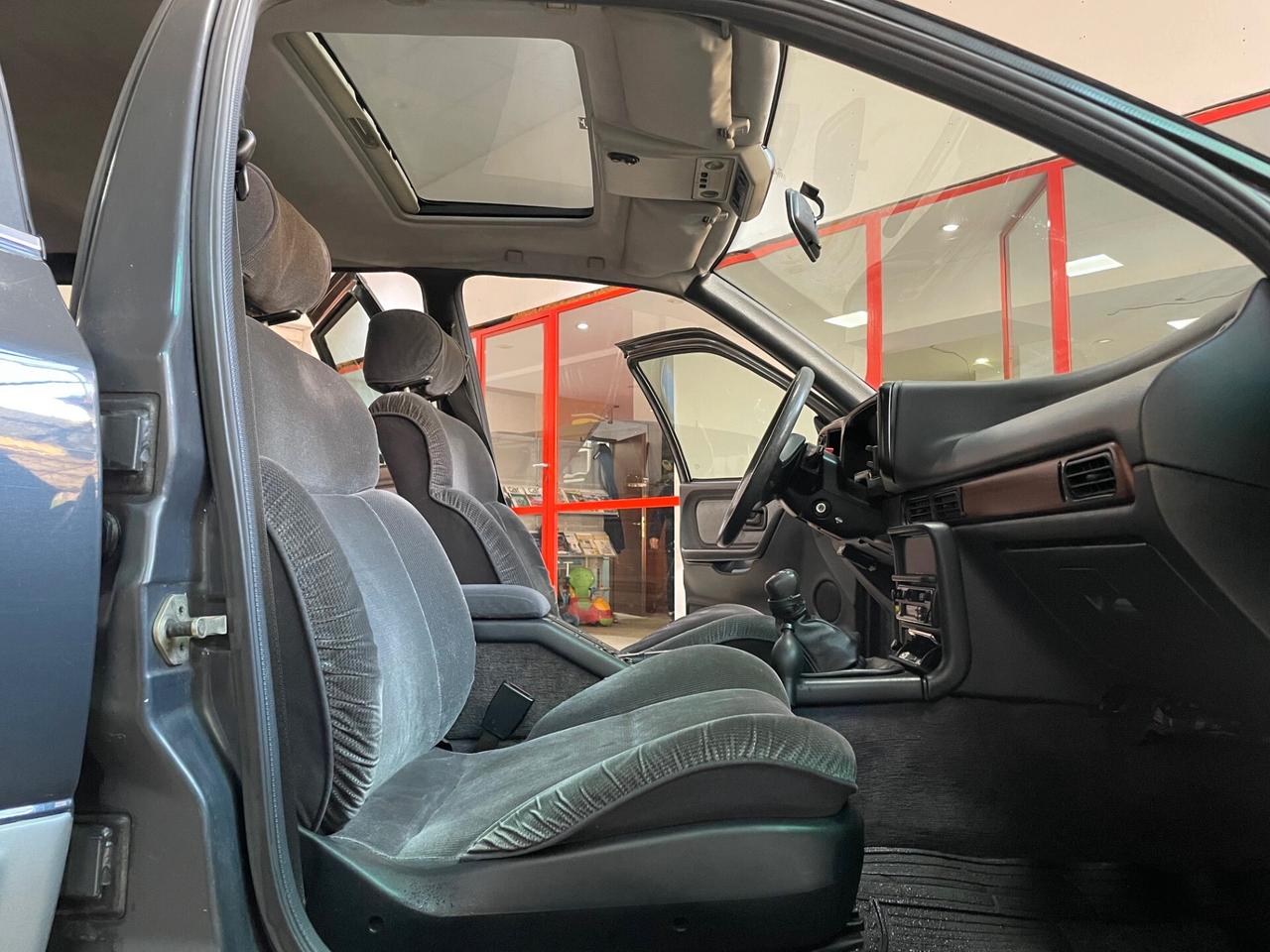 Ford Scorpio 2.0i Twin Cam 5 porte Ghia GPL!!!