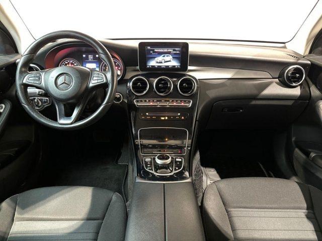 MERCEDES-BENZ GLC 220 d 4Matic Sport Navi