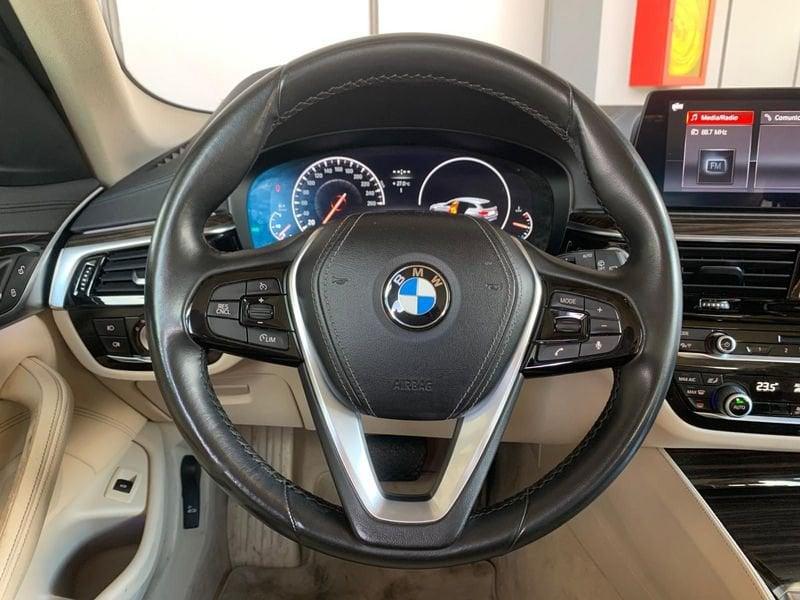 BMW Serie 5 530d xDrive Touring Luxury