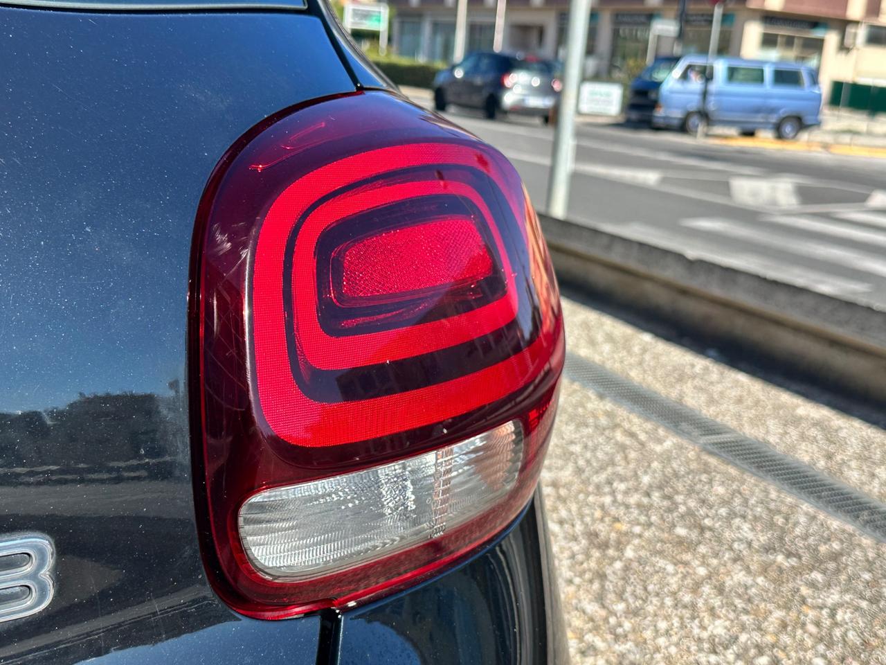Citroen C3 BlueHDi 75 S&S Shine 1.6 Diesel
