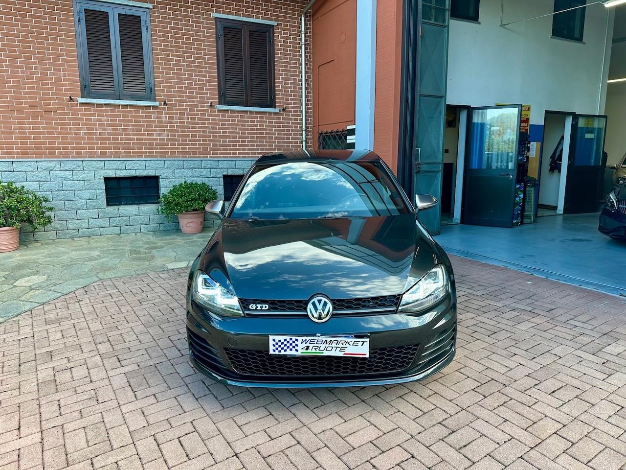 Volkswagen Golf GTD 2.0 TDI DSG 185cv