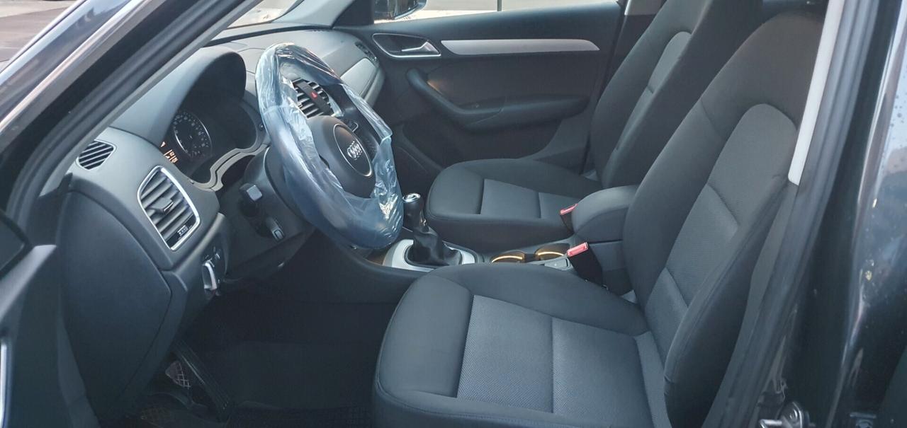 Audi Q3 2.0 TDI 120 CV Sport