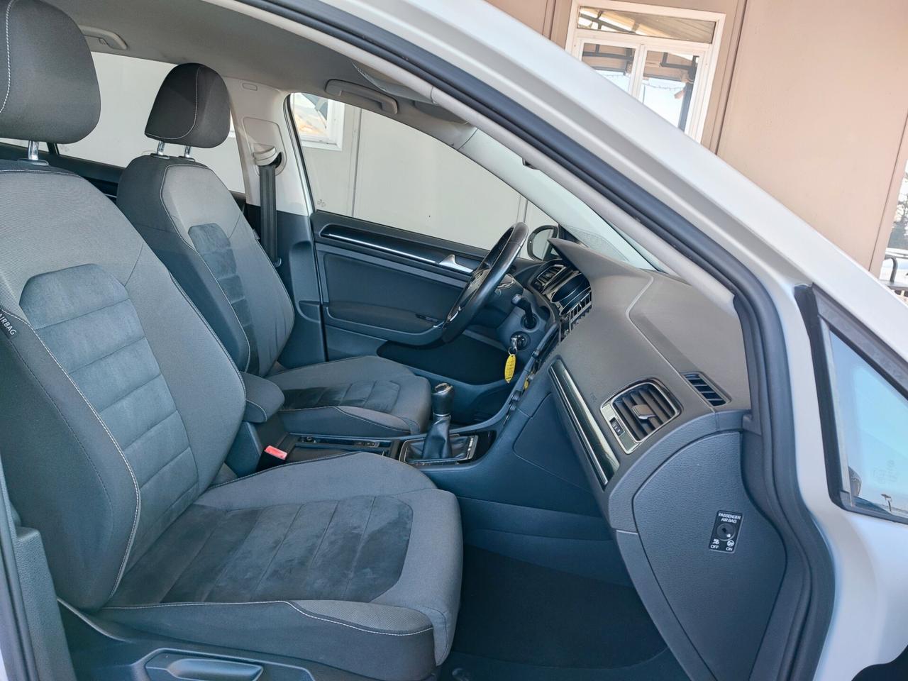 Volkswagen Golf 1.6 TDI 5p. Highline BlueMotion Technology