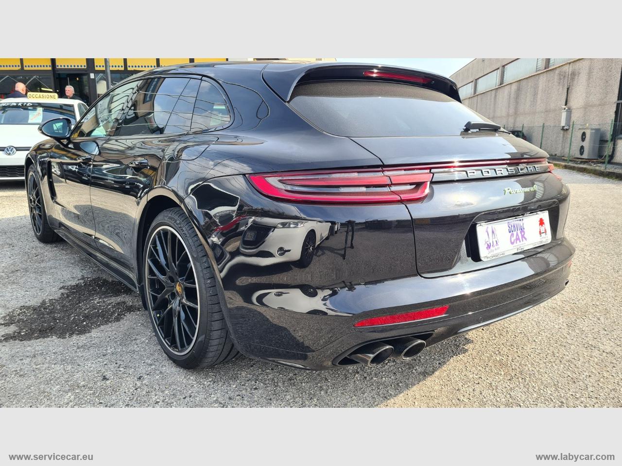 PORSCHE Panamera 4 E-Hybrid Sport Turismo