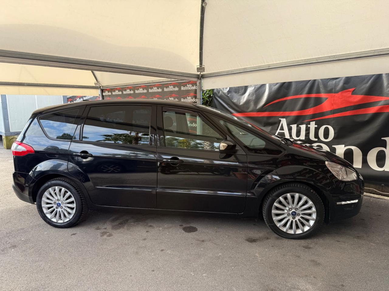 Ford S-Max 2.0 TDCi 163CV Powershift New Titanium