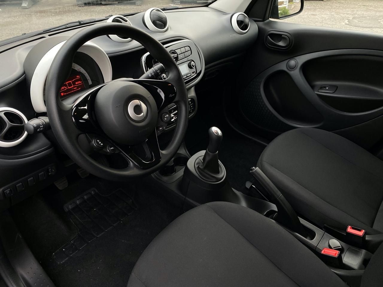 Smart ForFour 70 1.0 Youngster