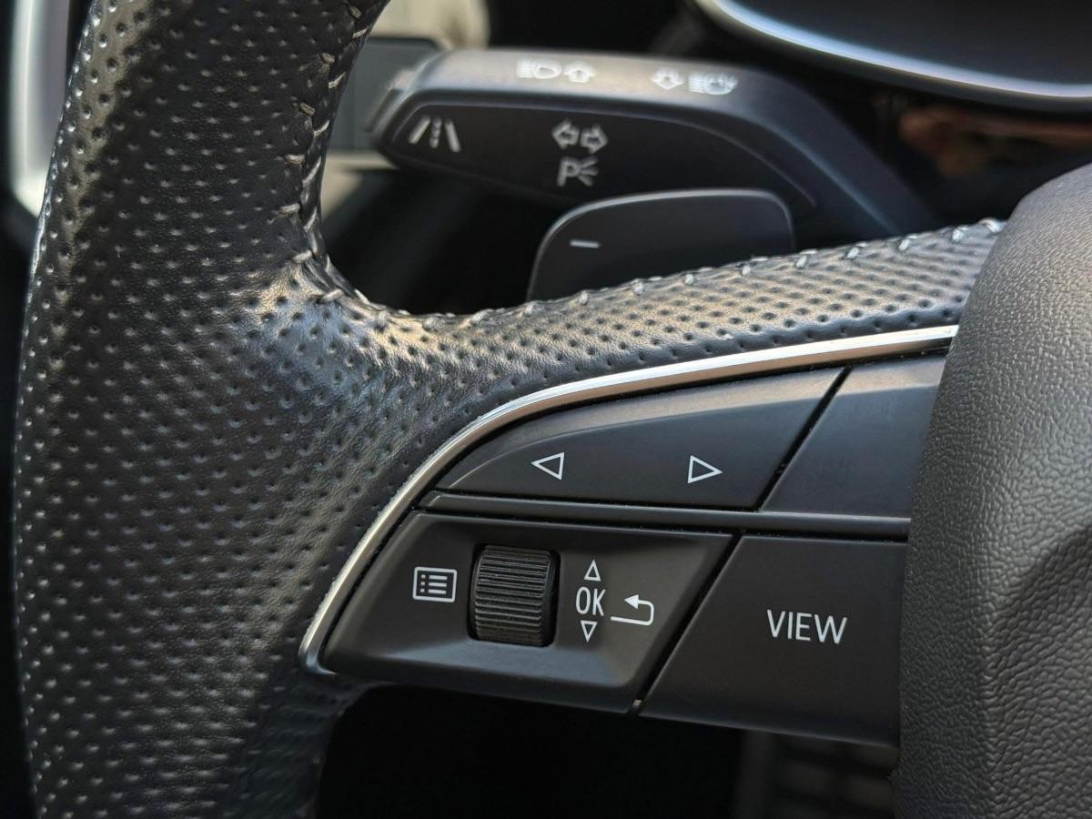 Audi Q3 Sportback 35TDI S-line Identity Black 150CV