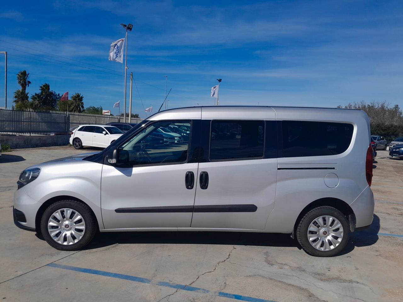 DOBLO' POSTI 1.6 MJT 120CV MAXI N1 LOUNGE