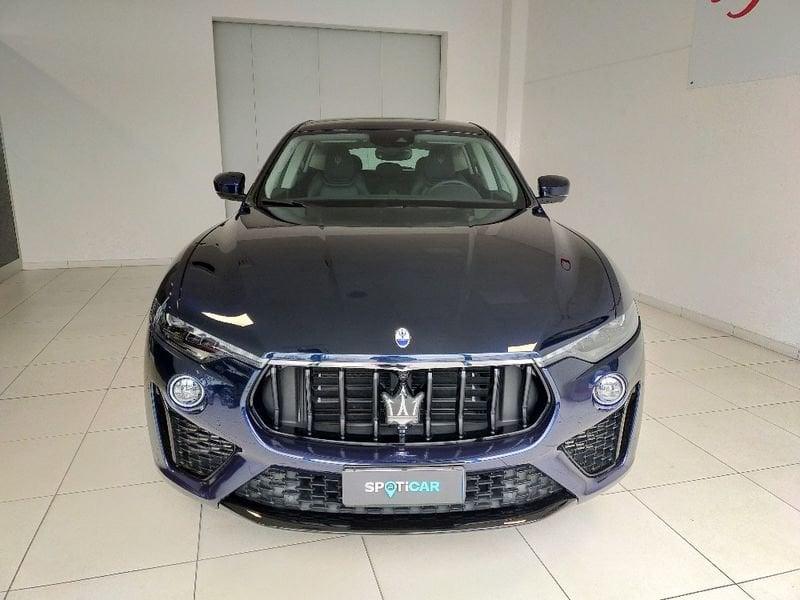 Maserati Levante V6 430 CV AWD Modena