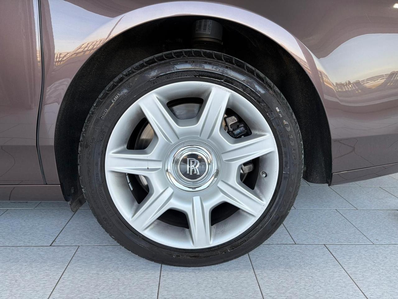 ROLLS ROYCE GHOST 6.6