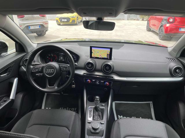 AUDI Q2 30 TDI S tronic Business