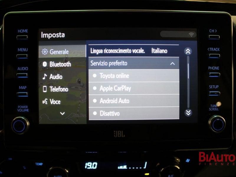 Toyota Hilux 2.8 D A/T 4WD 4 porte Double Cab Invincible