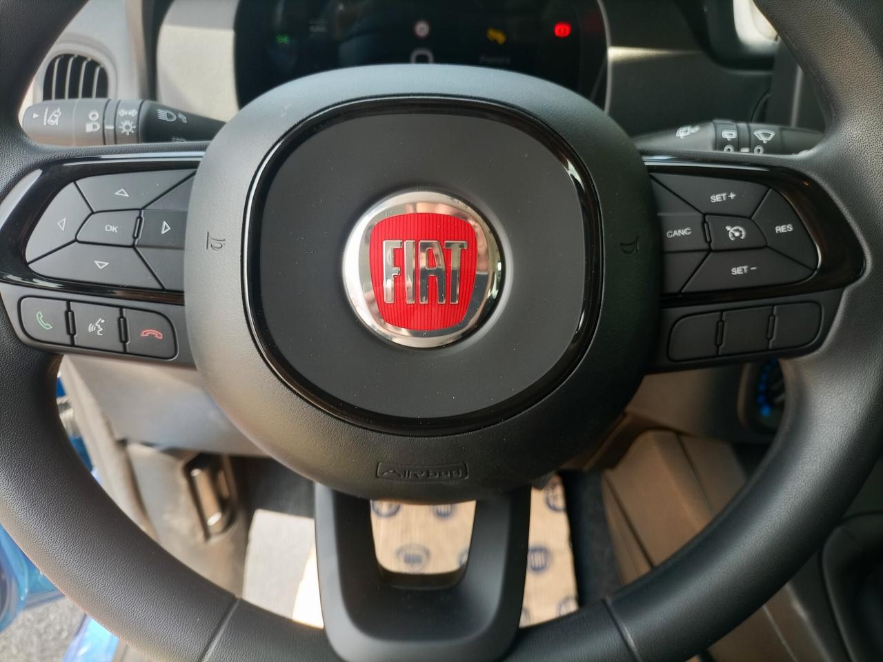 Fiat Panda 1.0 Hybrid + pack city