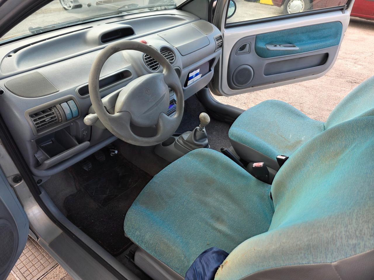Renault Twingo 1.2i catbcon 254.000km Clima Abs Servosterzo